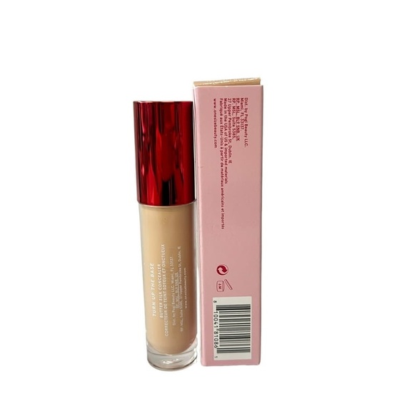 NWT One/Size Turn Up The Base Butter Silk Concealer by Patrick Starr/Light - Picture 2 of 3
